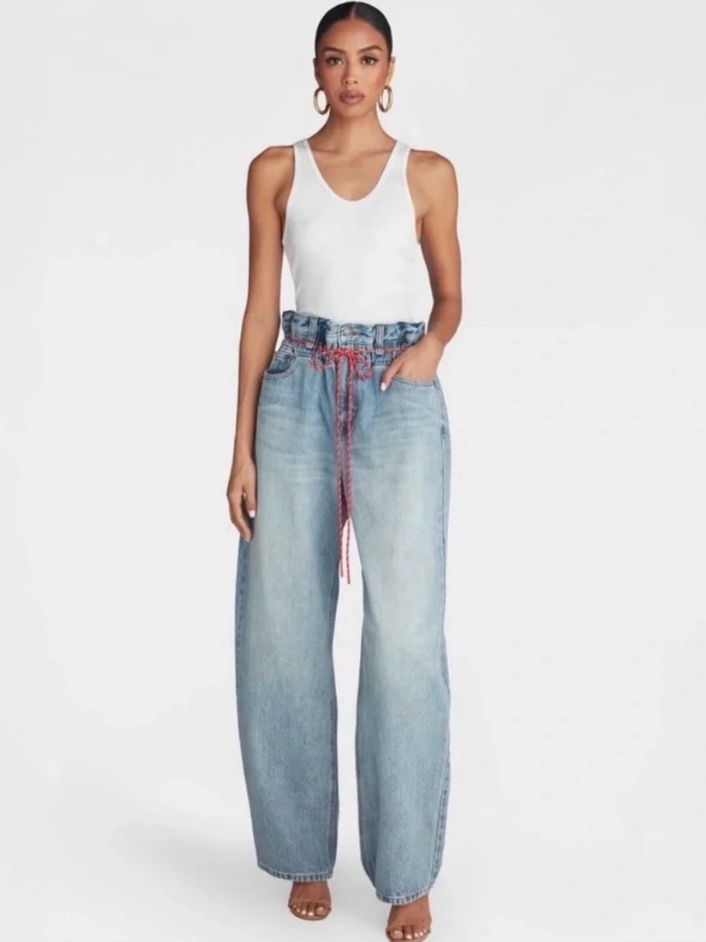 NWT KBB by KAHLANA Barrel Leg 'The Paper Bag Jean' – Light Wash size 6